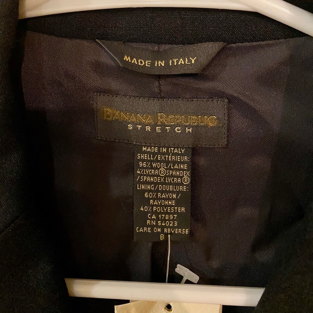 Made In Italy Wool Blazer - size 8 - NWT
